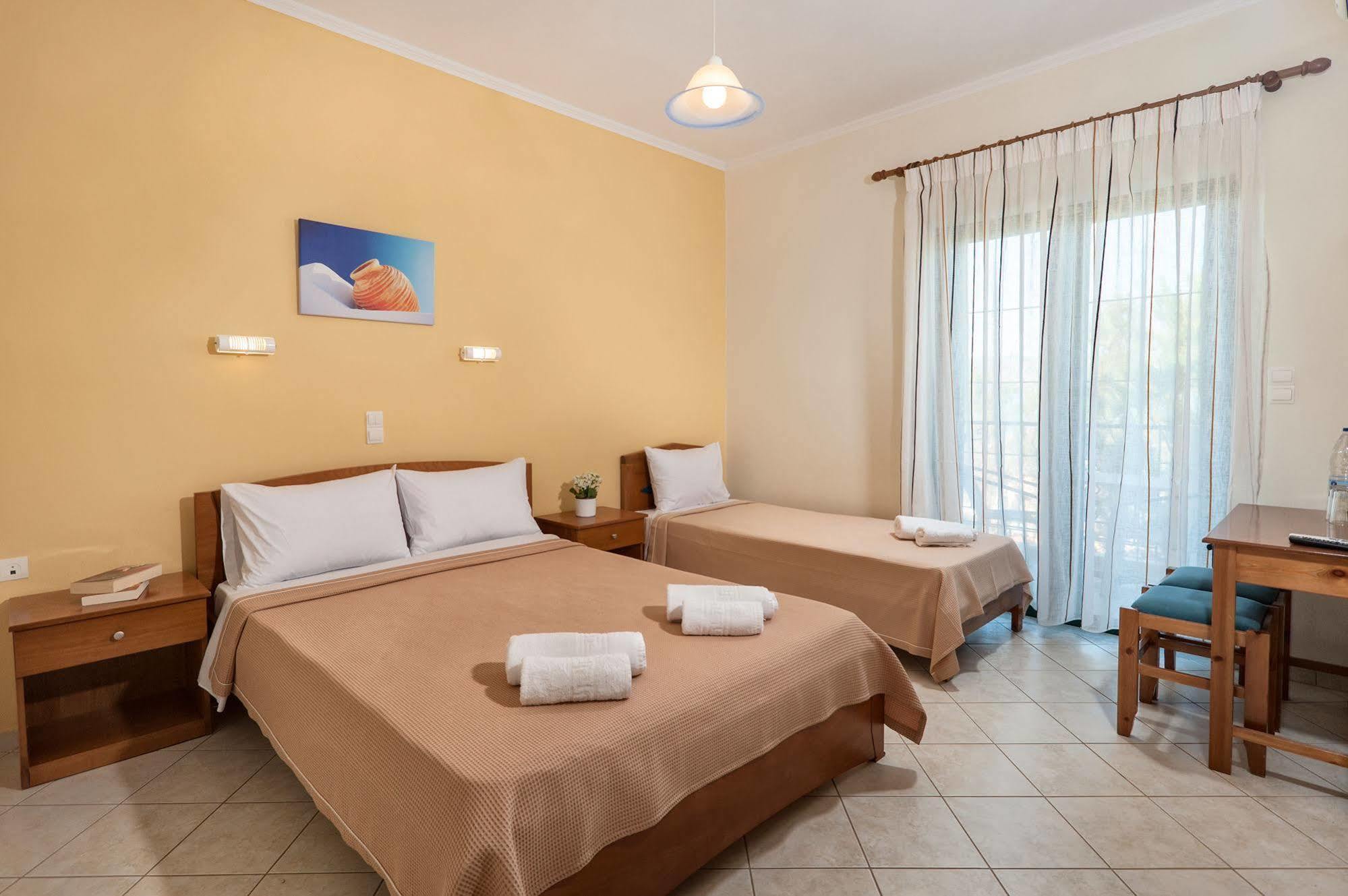 Mesogios Beach Korfalonas Exterior foto